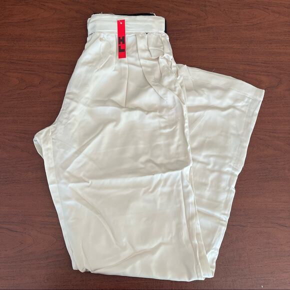 HL Lightweight Dress Pants Cream Beige Large - Picture 2 of 14